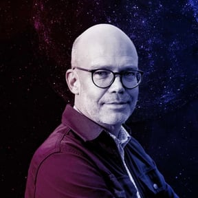 Portrait-Cover-Hans-Lind-Volvo-Group-backgropund-670x670